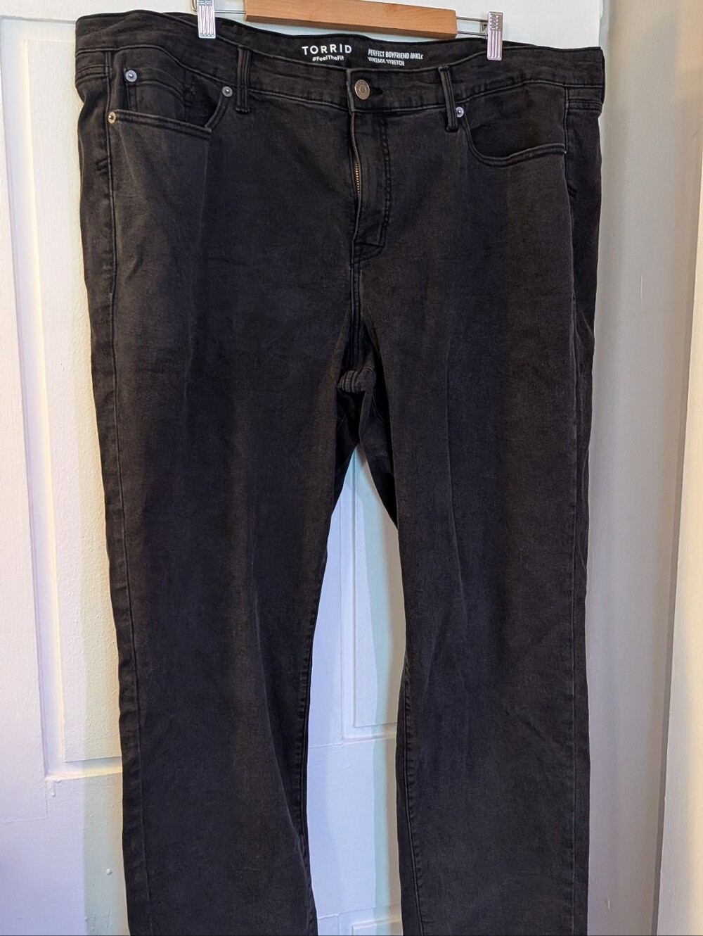 Torrid Black Vintage Stretch Boyfriend Ankle Jeans 24T Plus Size